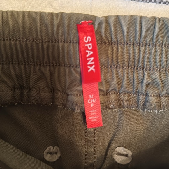 Pull on joggers - Picture 5 of 5